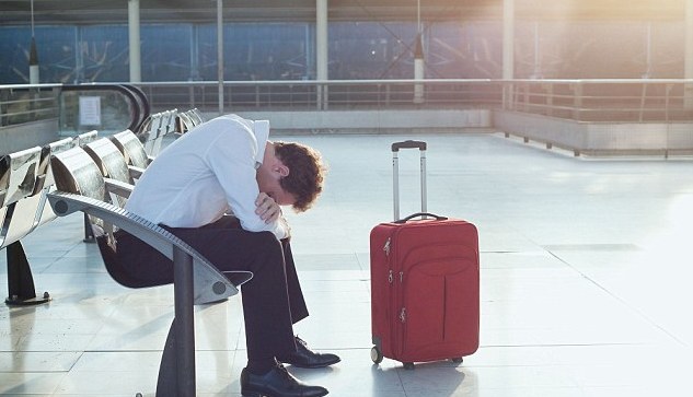 qui est interdit de voyager à l'étranger