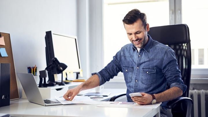 établissement volontaire de la paternité au bureau d'enregistrement