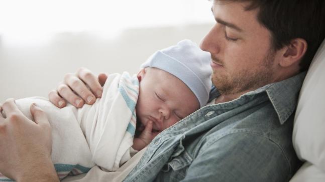 établissement de la paternité dans un bureau d'enregistrement