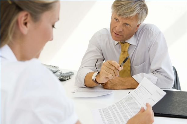 nettoyage de l'entrée de la loi d'immeubles d'appartements