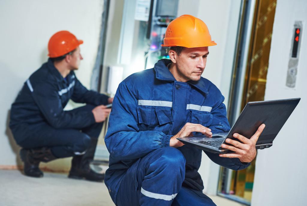 Équipe d'électricien