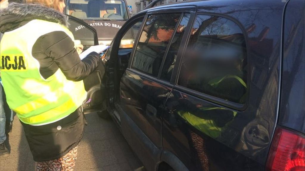 combien coûte le dédouanement