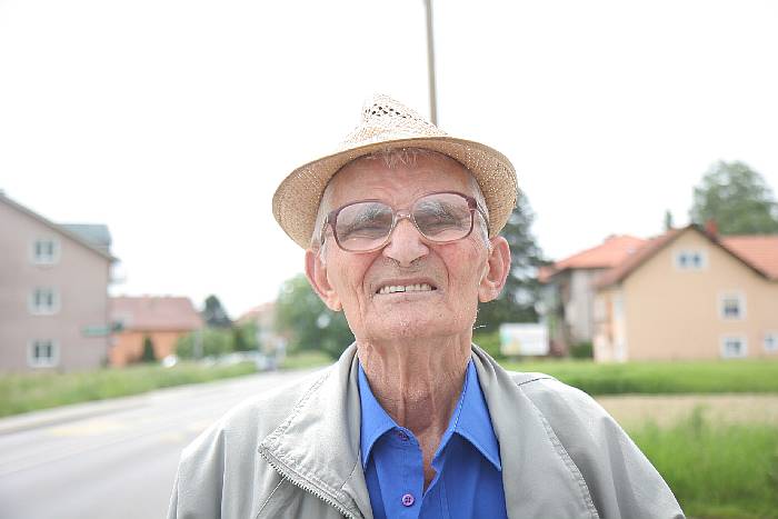 Personne âgée seule.