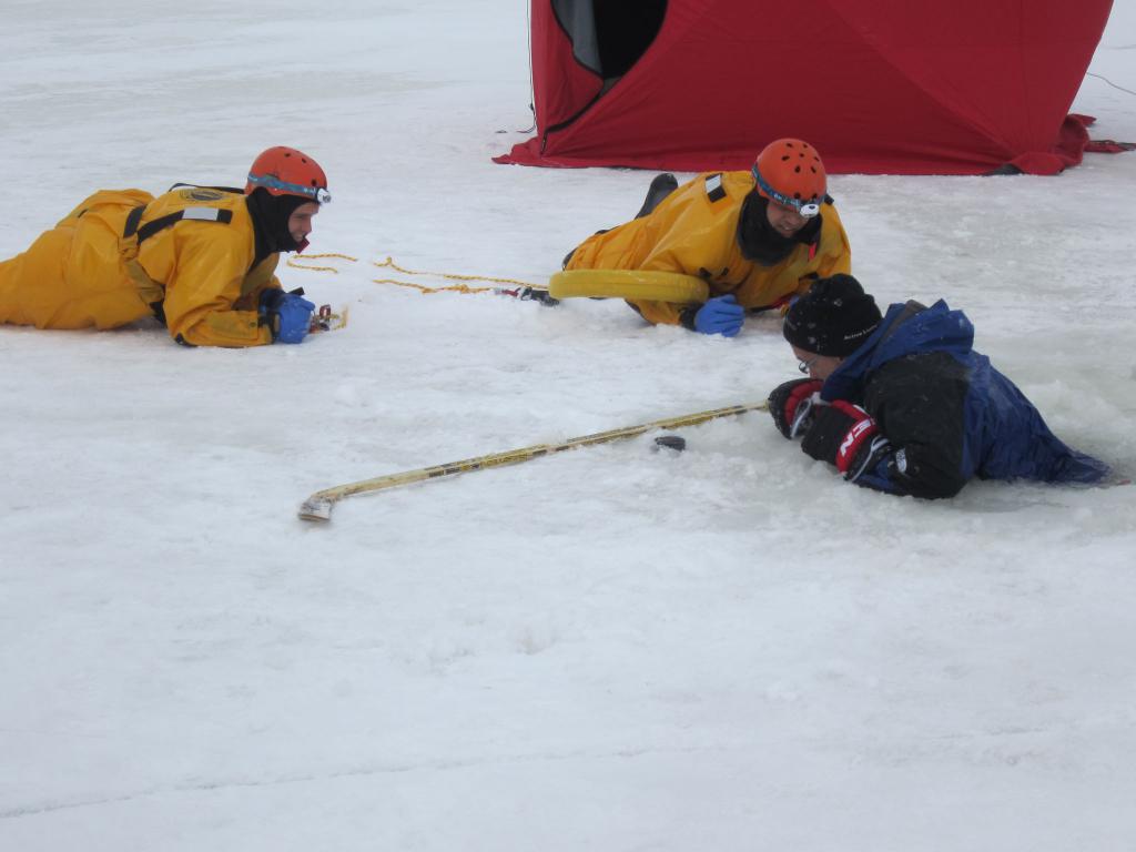 Les professionnels travaillent