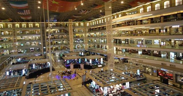 marchés de gros guangzhou critiques