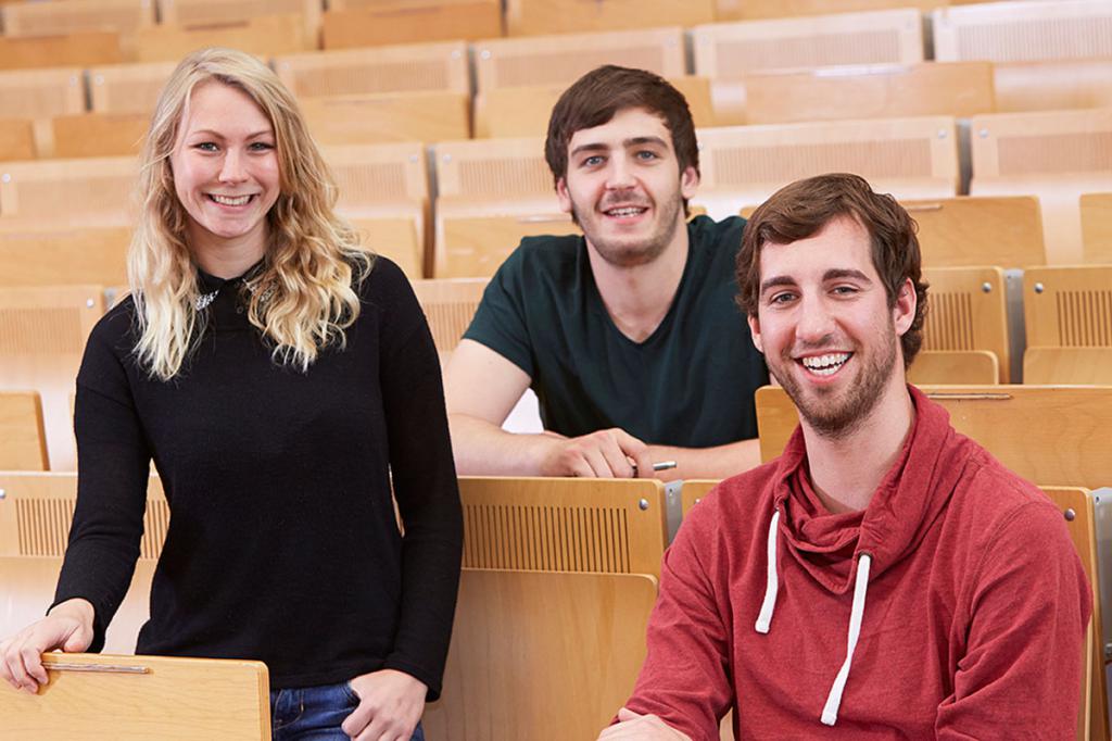 Étudiants en classe