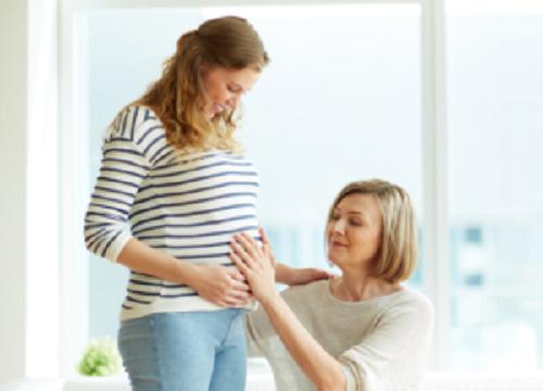 Les gens aiment toujours les femmes enceintes