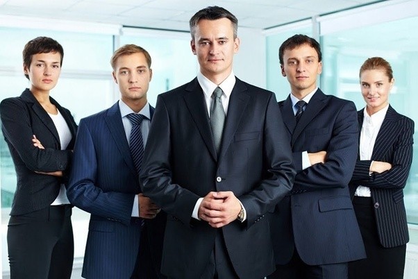 Équipe de gens d'affaires